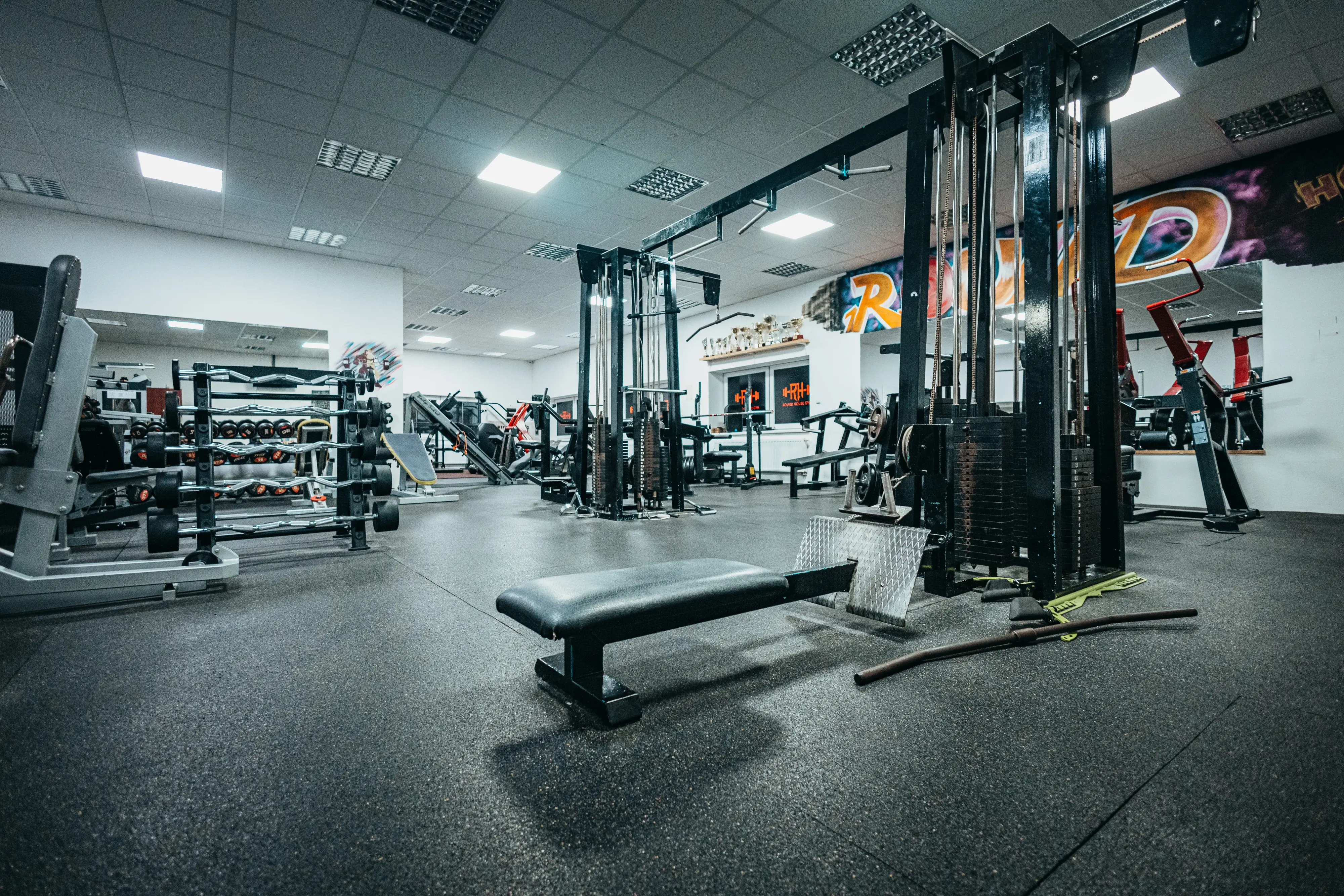 Posilovna Roundhouse Gym